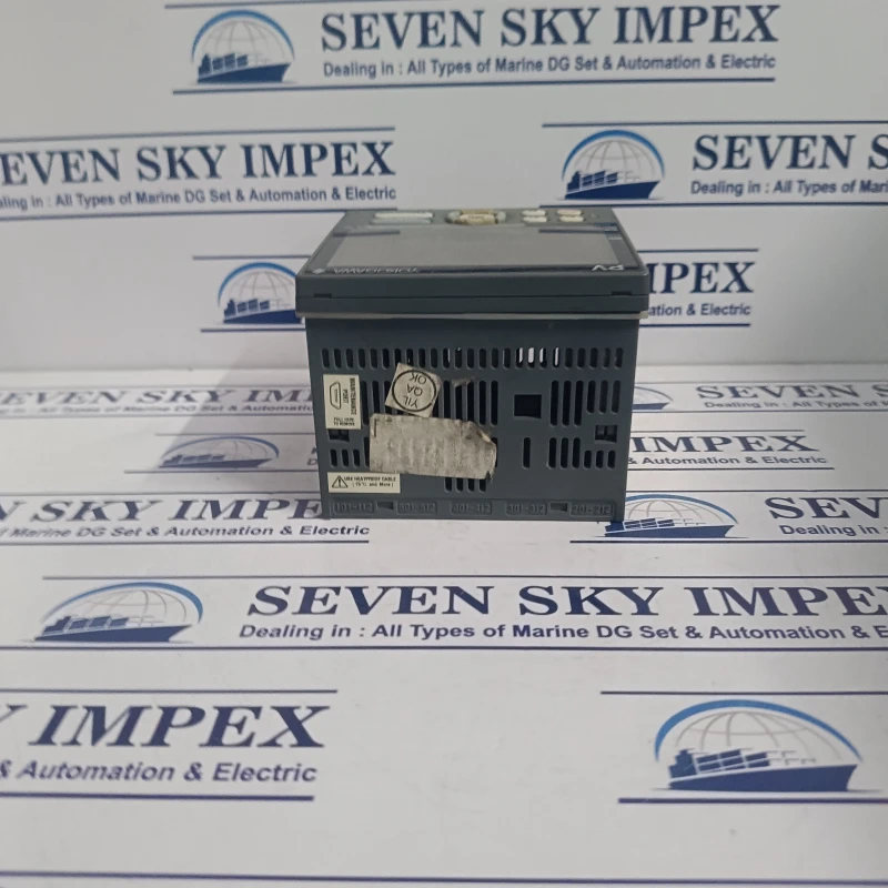 YOKOGAWA UT35A TEMPRATURE CONTROLLER -10 TO 50 C thumbnail 6